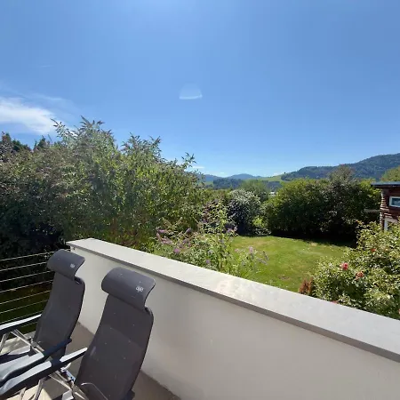 Appartement Moderne Design-wohnung Mit Bergblick & Terrasse *